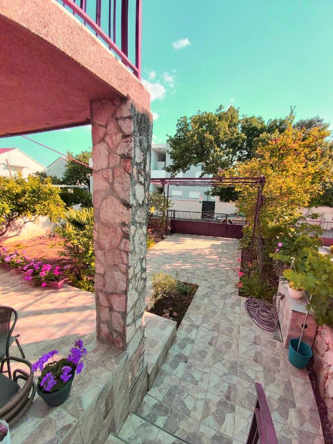 Apartman Arija-Pino โวดีเซ ภายนอก รูปภาพ