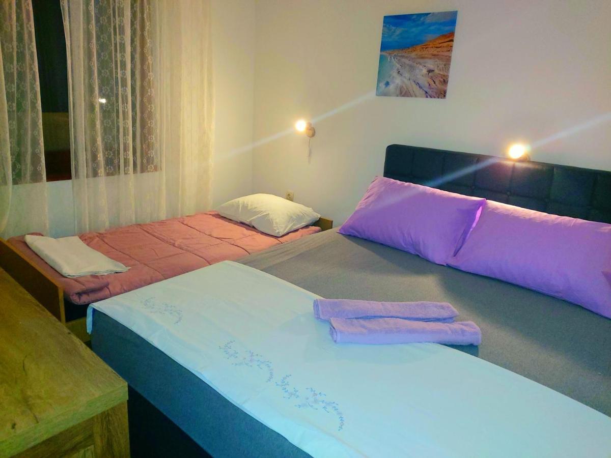 Apartman Arija-Pino โวดีเซ ภายนอก รูปภาพ