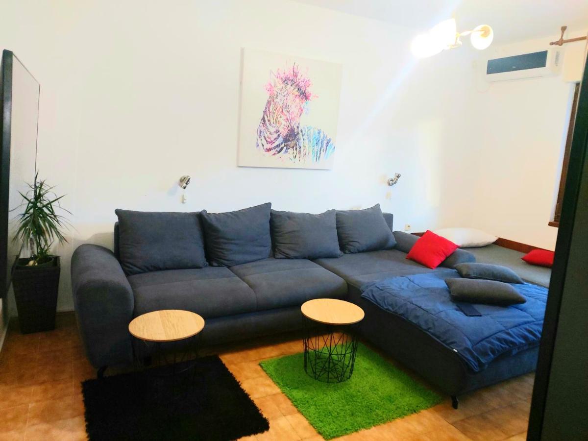 Apartman Arija-Pino โวดีเซ ภายนอก รูปภาพ