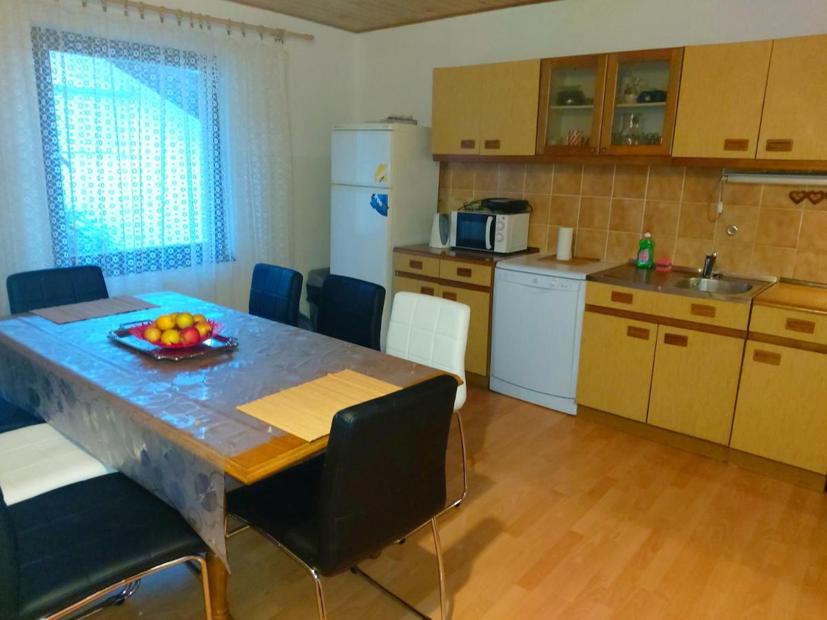 Apartman Arija-Pino โวดีเซ ภายนอก รูปภาพ