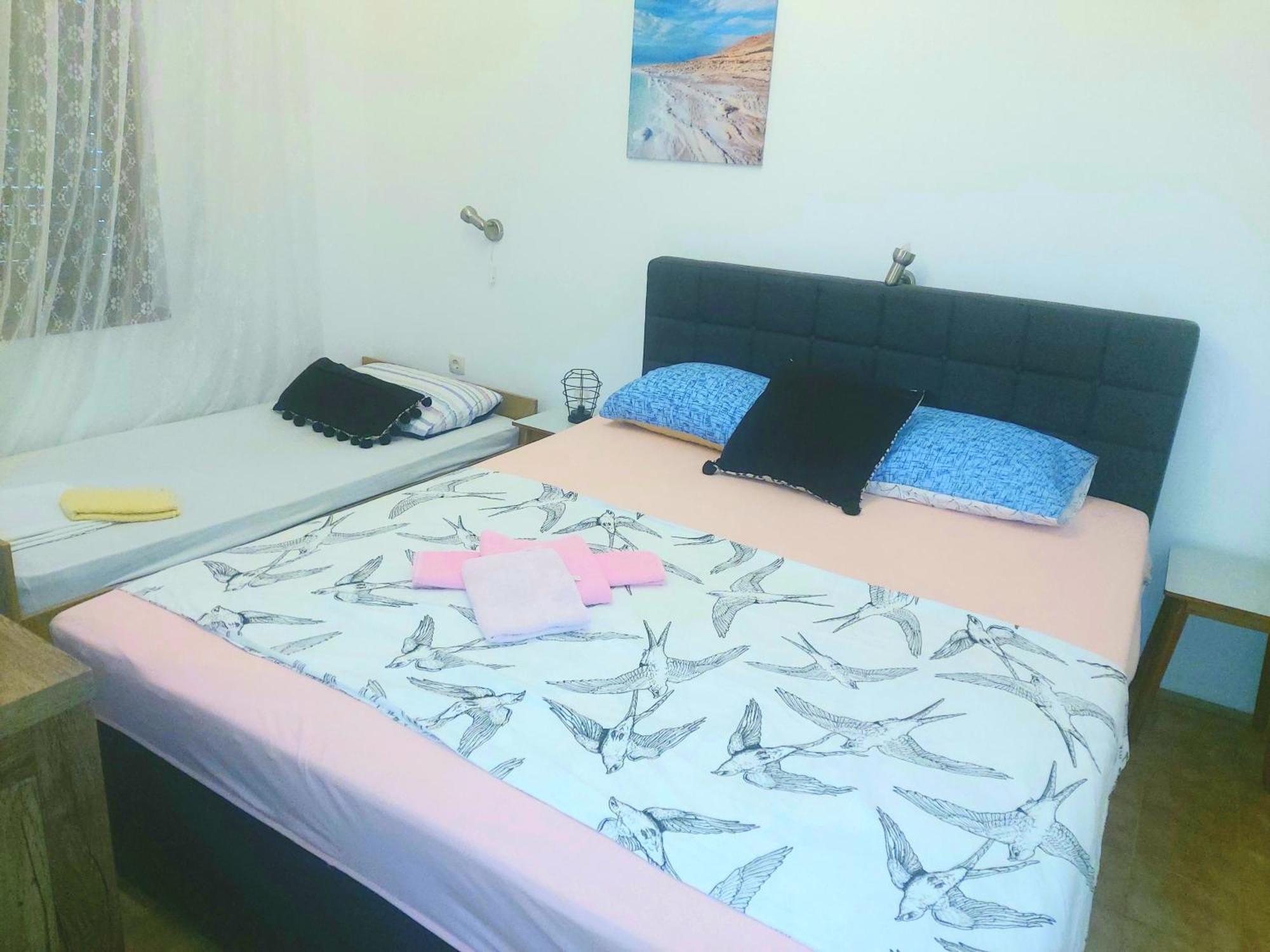 Apartman Arija-Pino โวดีเซ ภายนอก รูปภาพ