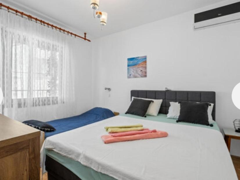 Apartman Arija-Pino โวดีเซ ภายนอก รูปภาพ